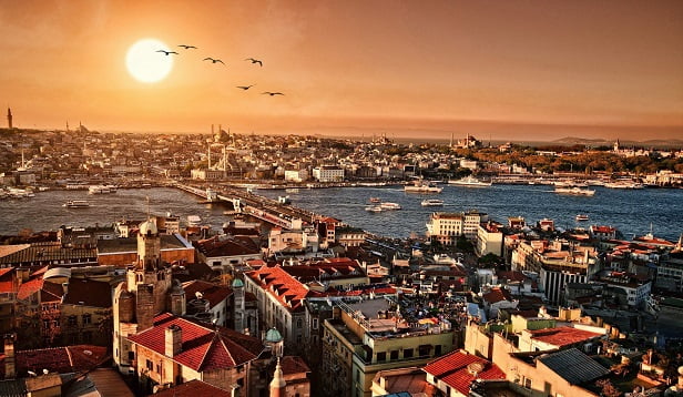 İstanbul’un En Güzel Manzaralı Çay Bahçeleri ve Kafeleri