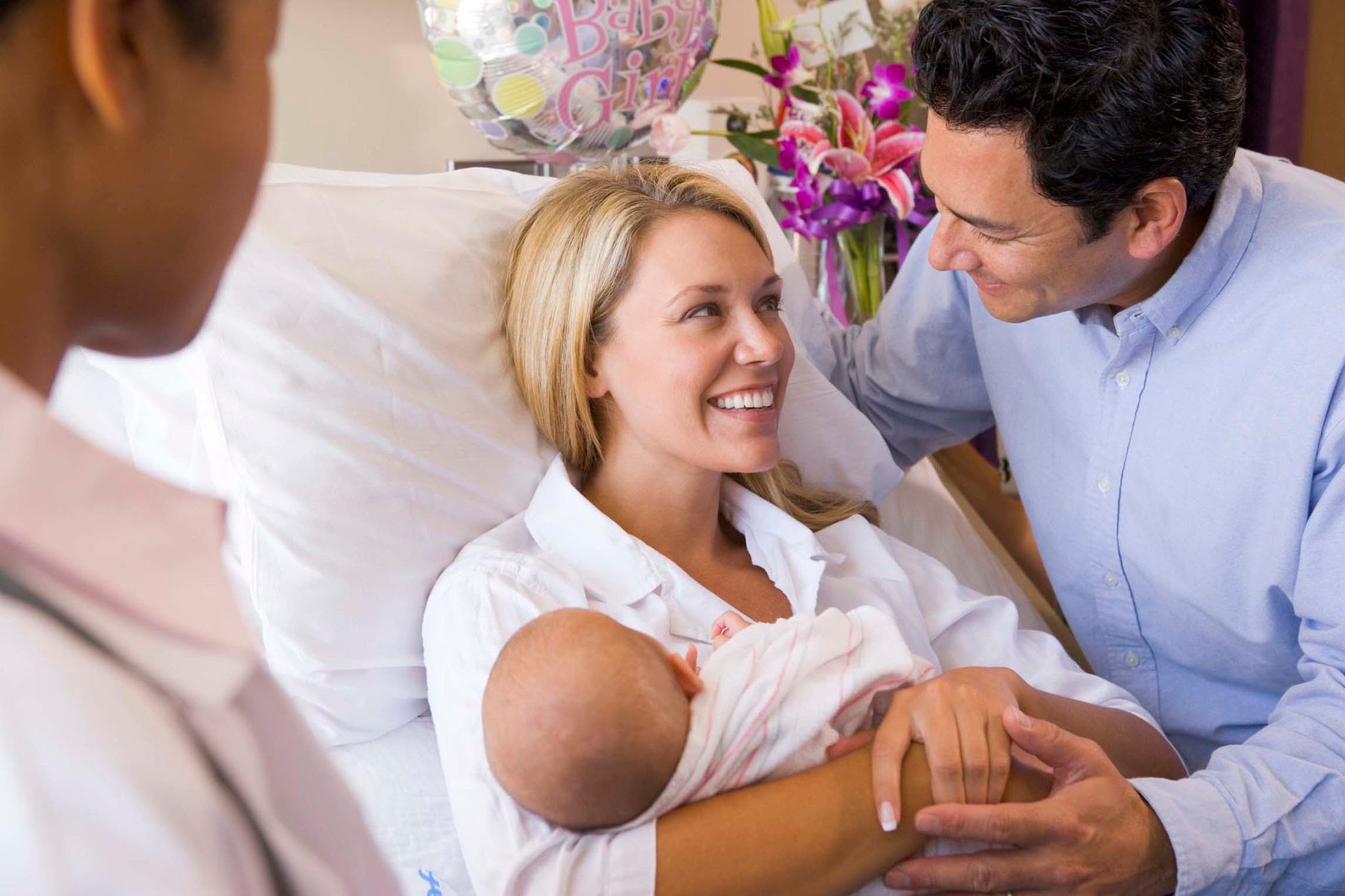 Yeni Doğum Yapan Anneye Hediye Önerileri