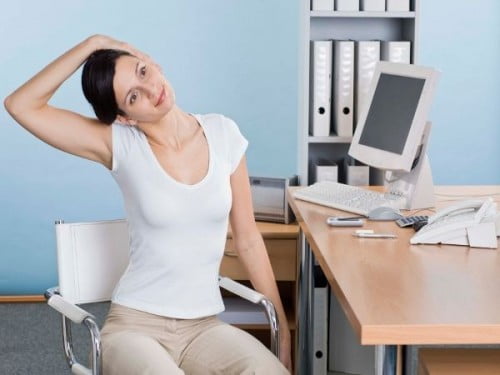 İşyerinde Oturarak Yapabileceğiniz Egzersizler