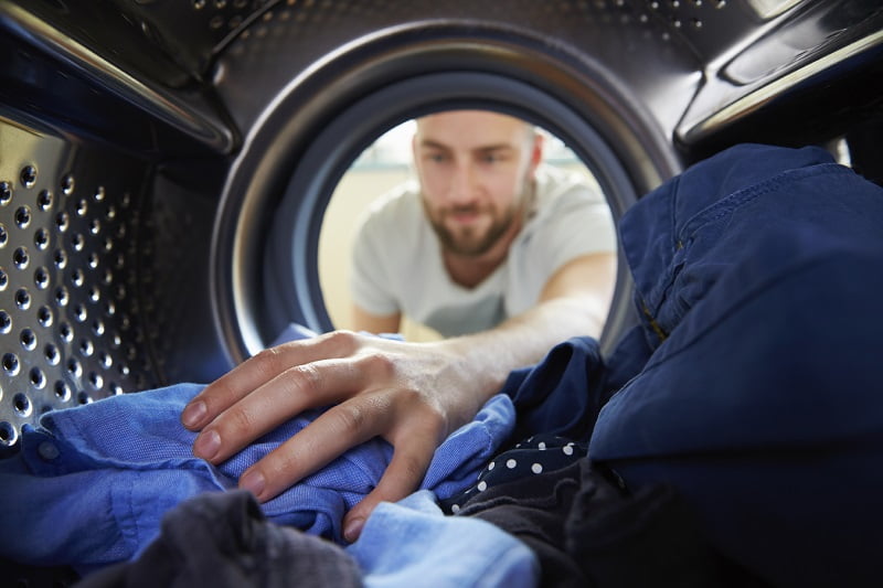 Çamaşır Makinesinde Tasarruf Etmenin Yolları